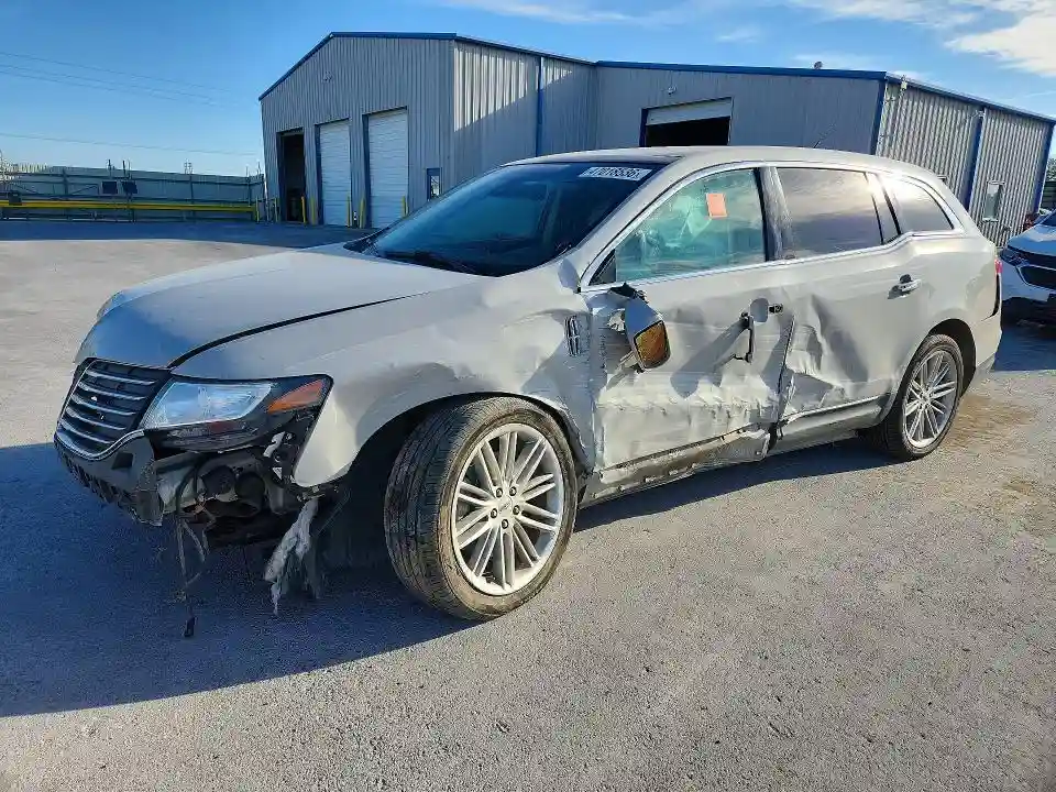 2LMHJ5AT9KBL04001 2019 LINCOLN MKT-0