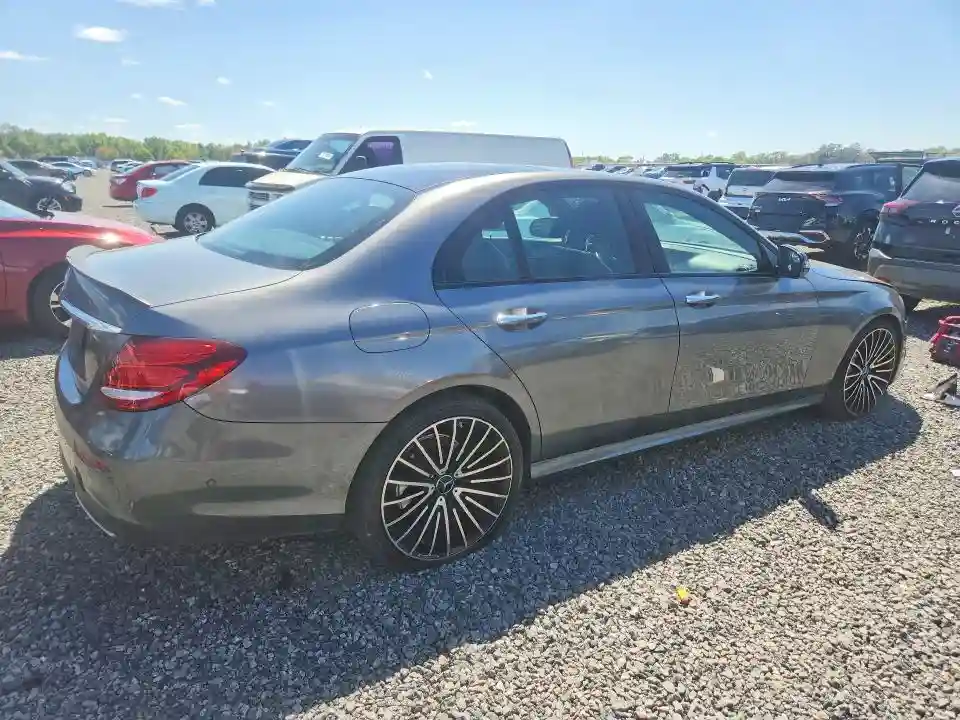 WDDZF4JB9KA526059 2019 MERCEDES-BENZ E-CLASS-2