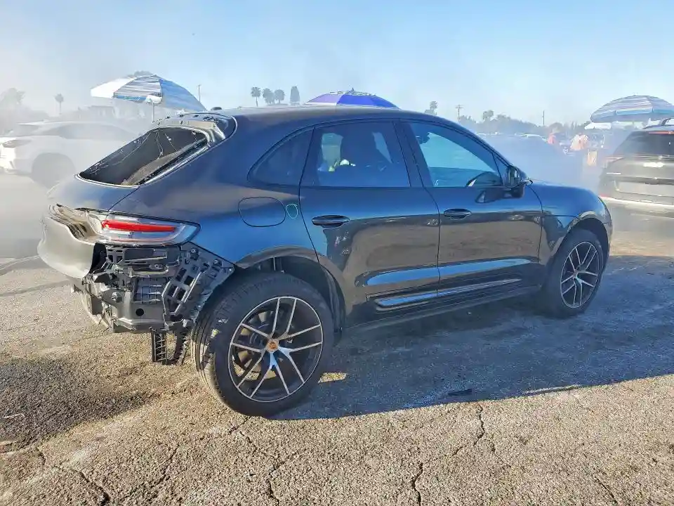 WP1AA2A58SLB10625 2025 PORSCHE MACAN-2