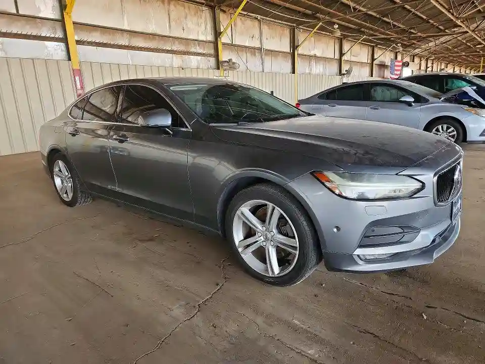 YV1102AK6H1008488 2017 VOLVO S90-3