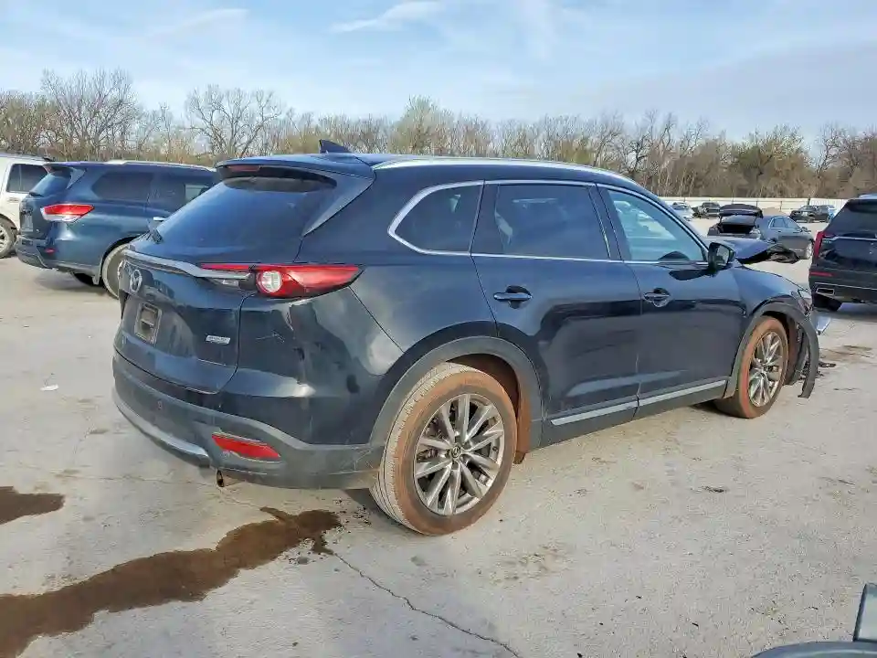 JM3TCADY0J0213100 2018 MAZDA CX-9-2