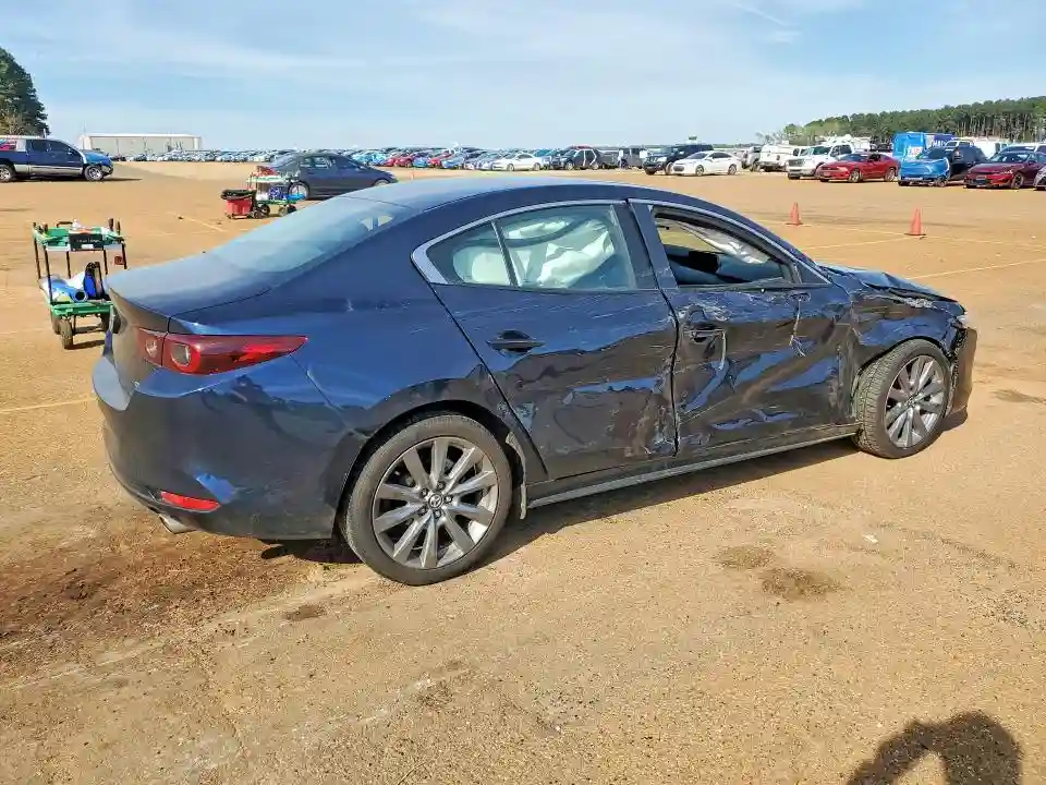 3MZBPACM1SM457079 2025 MAZDA 3-4