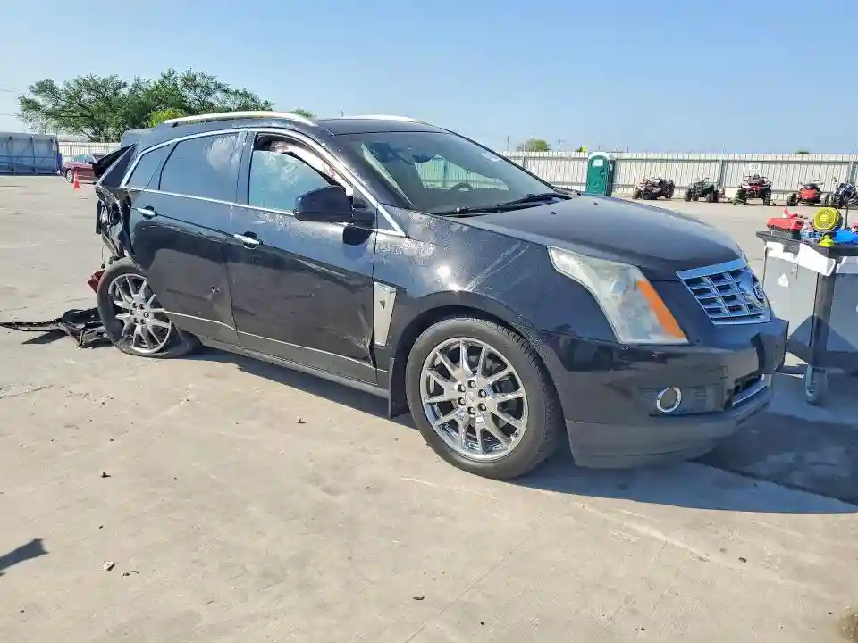 3GYFNCE33FS529003 2015 CADILLAC SRX-3