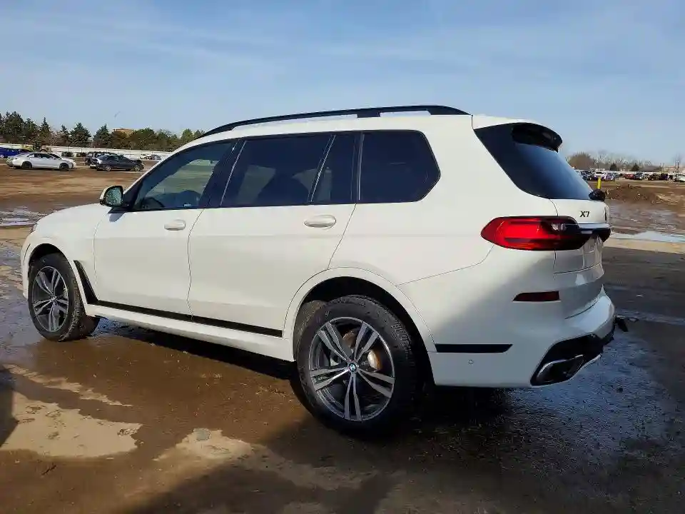 5UXCW2C04L9B00476 2020 BMW X7-2