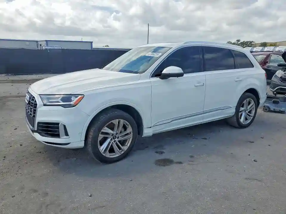 WA1LXAF7XMD014161 2021 AUDI Q7-0