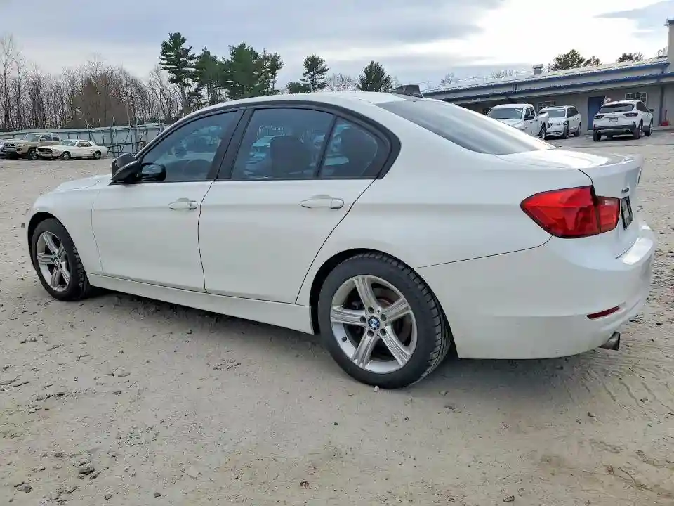 WBA3C3G54FNS76035 2015 BMW 3 SERIES-1