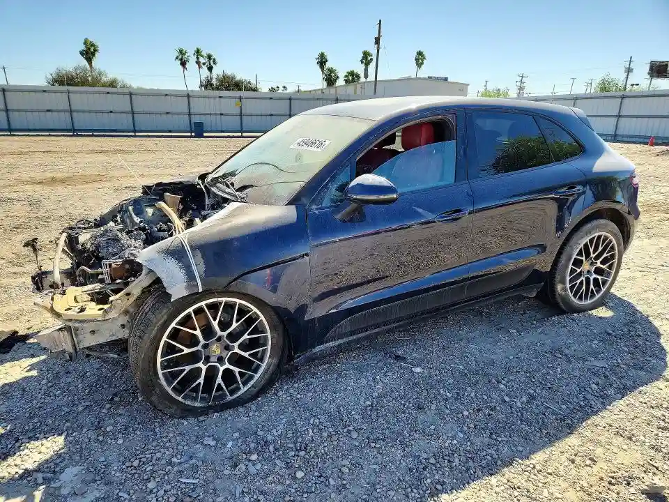 WP1AA2A57JLB20318 2018 PORSCHE MACAN-0