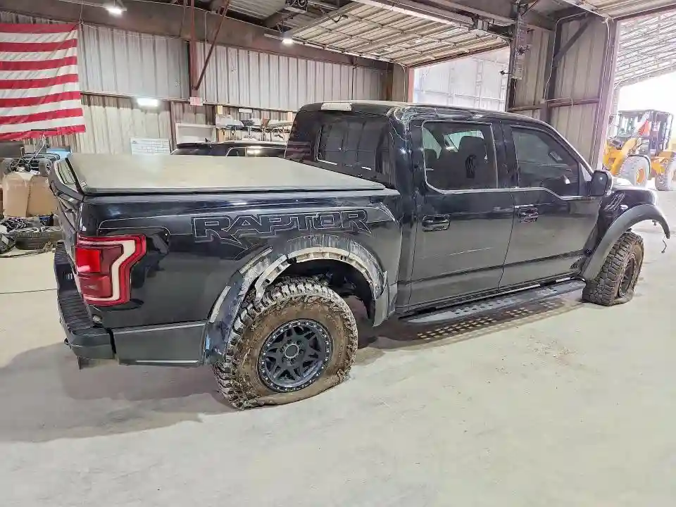 1FTFW1RG4JFD12514 2018 FORD F150-2