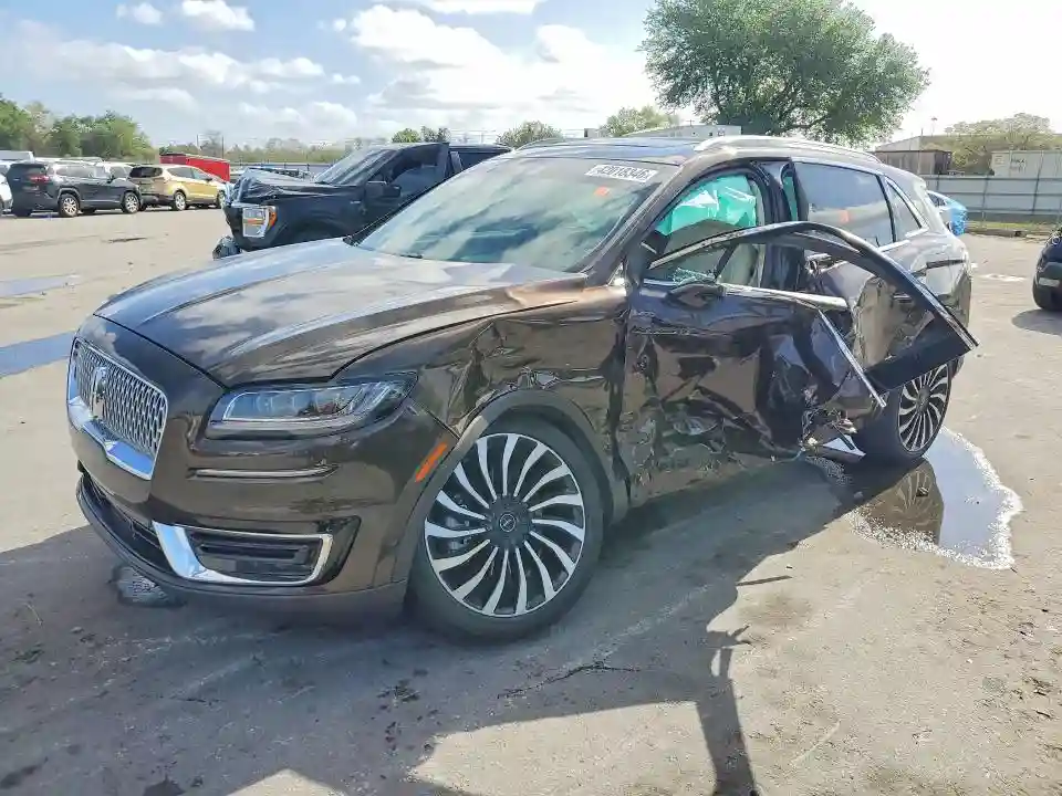 2LMPJ7J93KBL45672 2019 LINCOLN NAUTILUS-0