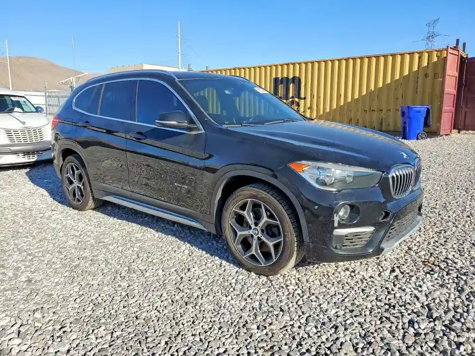 WBXHT3C34G5E50335 2016 BMW X1-3