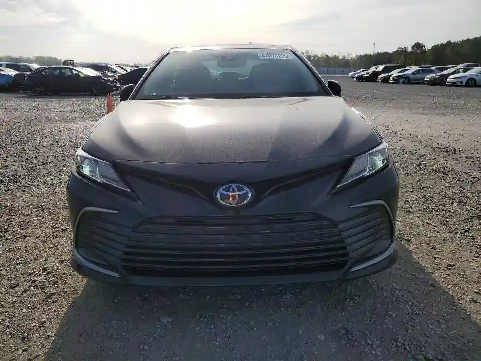 4T1R11AK5MU583119 2021 TOYOTA CAMRY-4