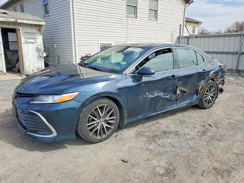 4T1F11AKXMU521363 2021 TOYOTA CAMRY-0