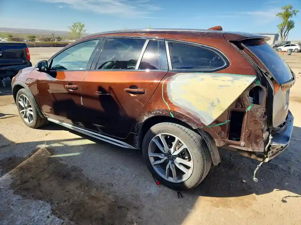 YV440MWK1J2049003 2018 VOLVO V60-1