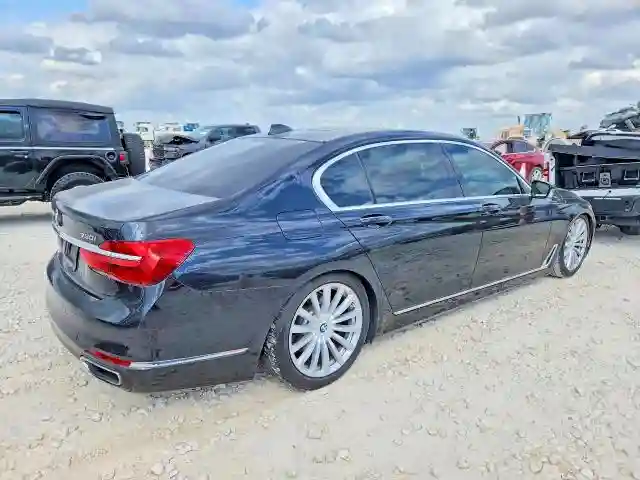 WBA7F0C51GGL99990 2016 BMW 7 SERIES-2