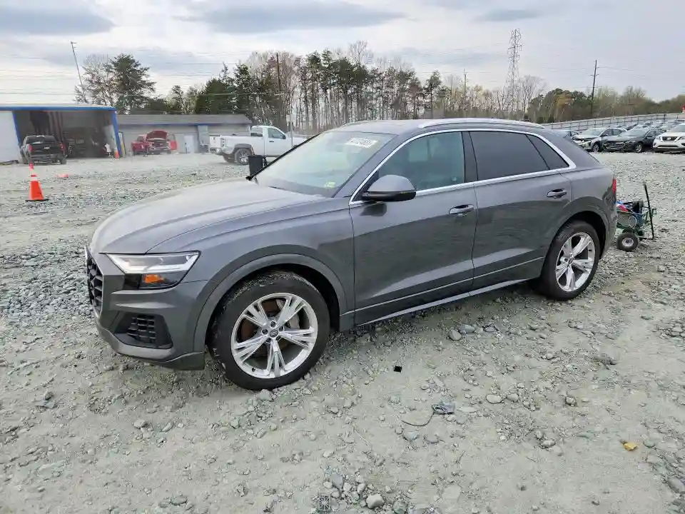 WA1AVAF15KD027096 2019 AUDI Q8-0