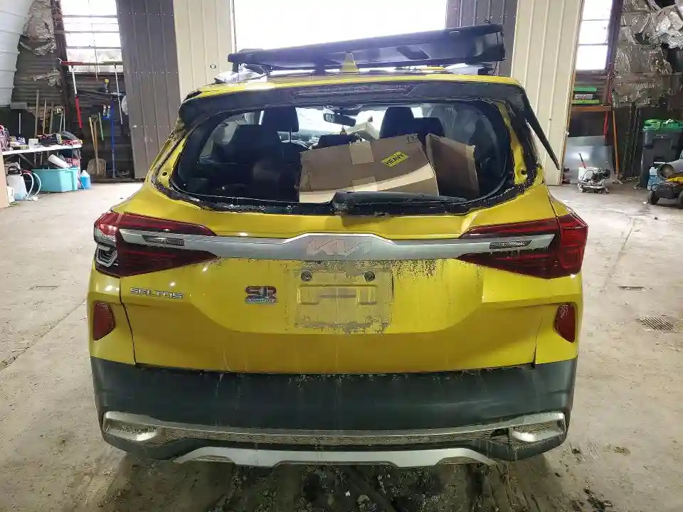KNDETCA24P7412972 2023 KIA SELTOS-5