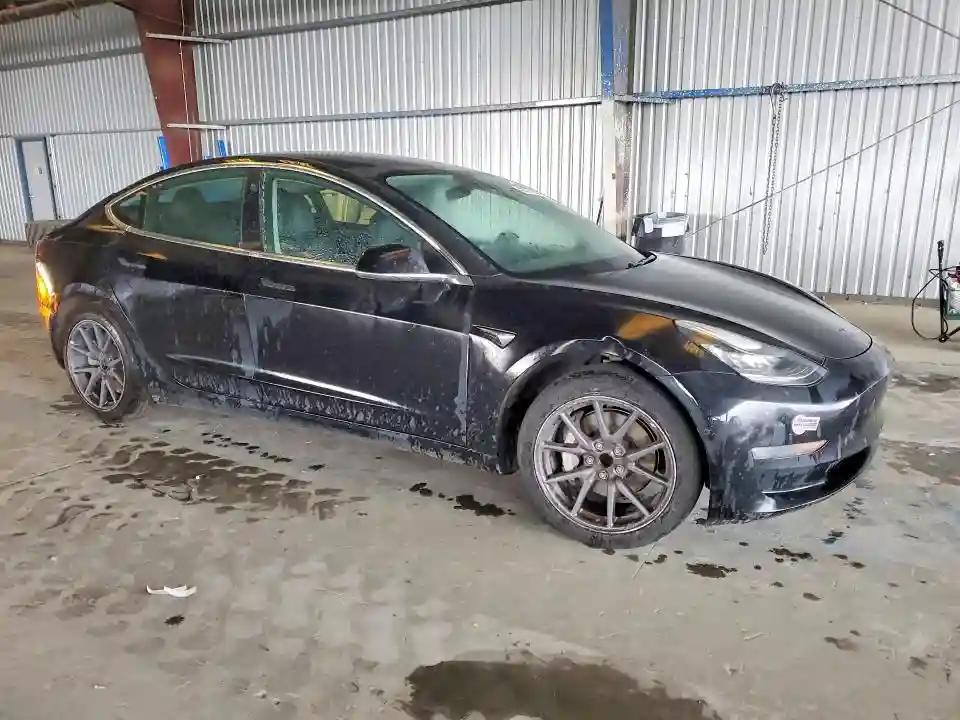 5YJ3E1EA8KF399475 2019 TESLA MODEL 3-3