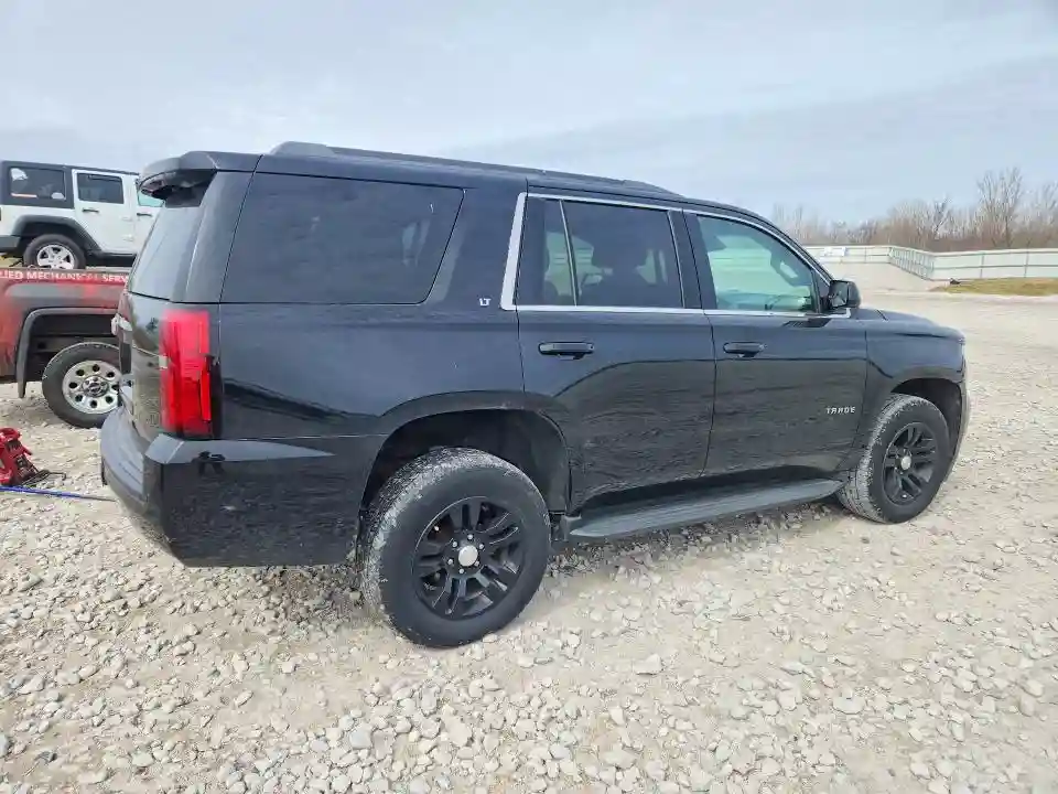 1GNSKBKC4JR133046 2018 CHEVROLET TAHOE-2