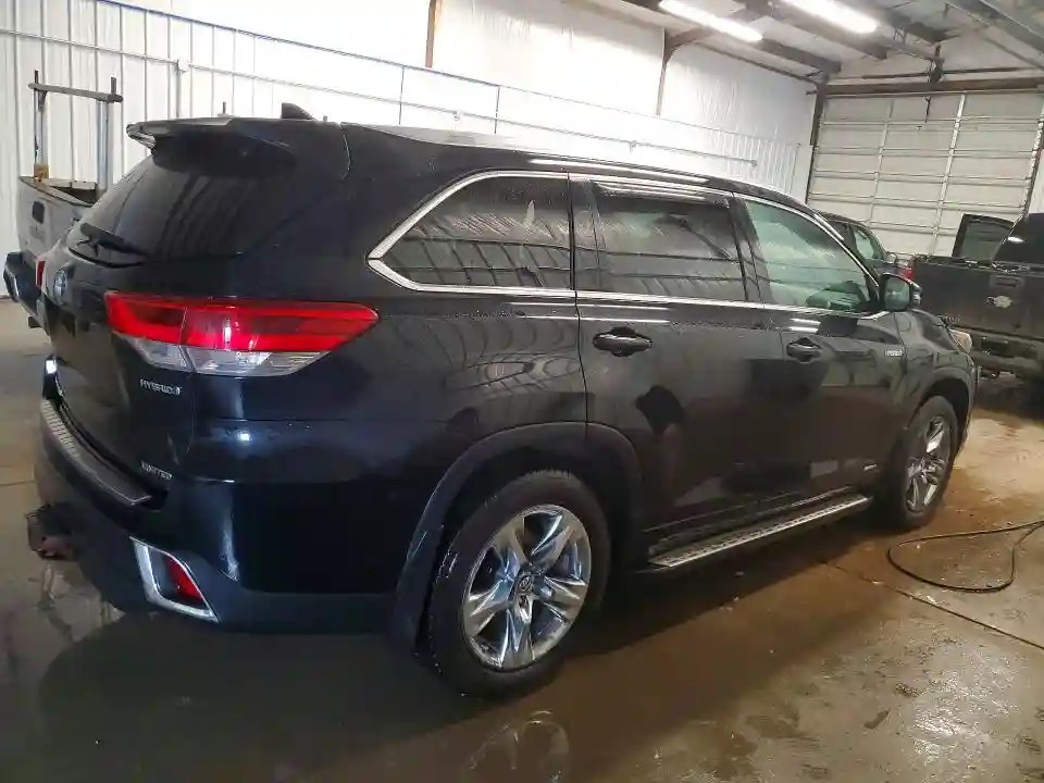 5TDDGRFH1HS021723 2017 TOYOTA HIGHLANDER-2