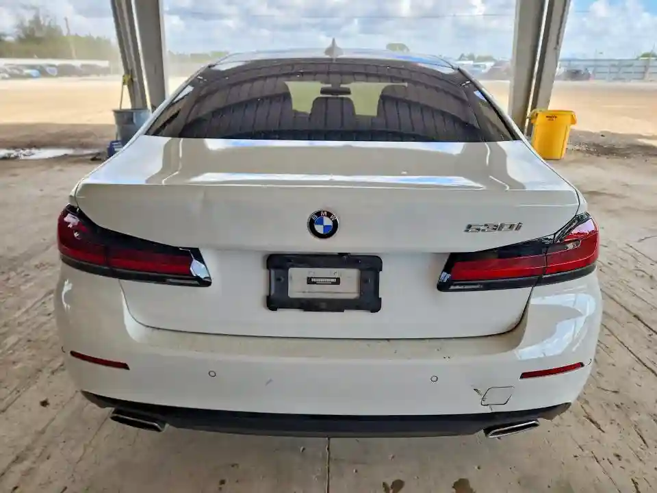 WBA53BH07PCM01550 2023 BMW 5 SERIES-5