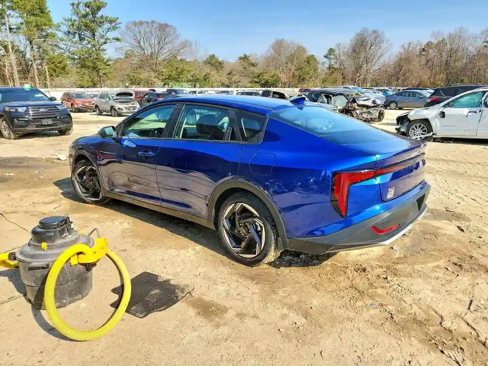 3KPFU4DE5SE187886 2025 KIA K4-1