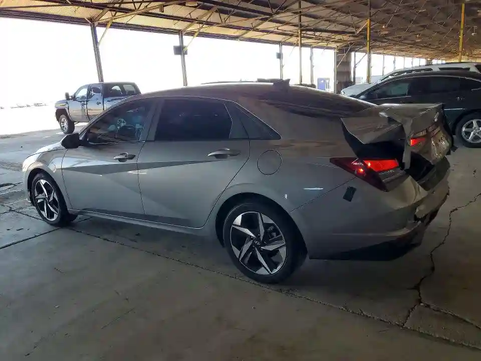 KMHLS4AG8PU487957 2023 HYUNDAI ELANTRA-1