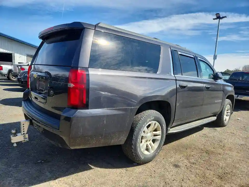 1GNSKHKCXHR181521 2017 CHEVROLET SUBURBAN-2