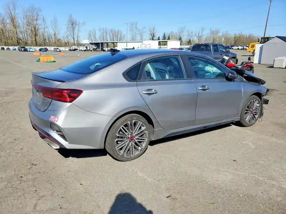 3KPF44AC3RE836193 2024 KIA FORTE-2
