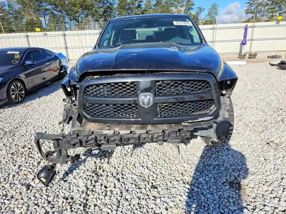 1C6RR6KT4HS615732 2017 RAM 1500-4