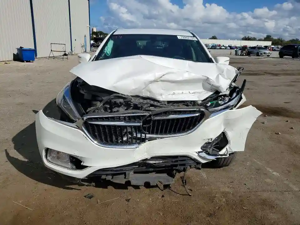 5GAERBKW2JJ216017 2018 BUICK ENCLAVE-4