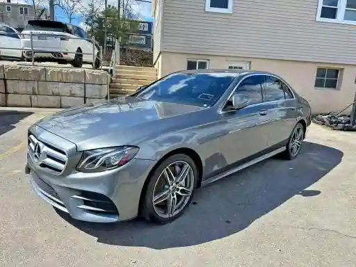 WDDZF6GB8JA360831 2018 MERCEDES-BENZ E-CLASS-0