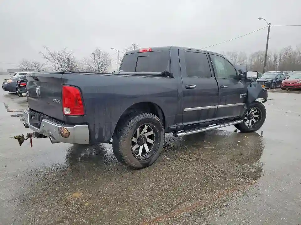 3C6RR7LT2HG584573 2017 RAM 1500-2