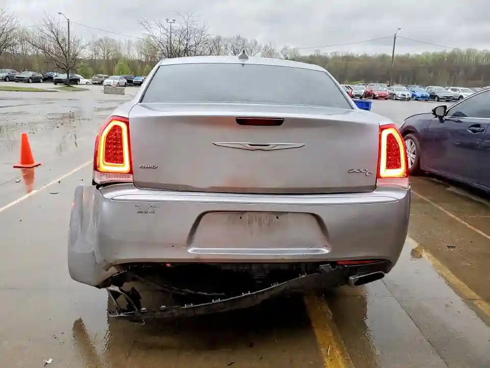 2C3CCAKG4GH170716 2016 CHRYSLER 300-5