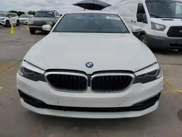 WBAJA5C59KG900764 2019 BMW 5 SERIES-4