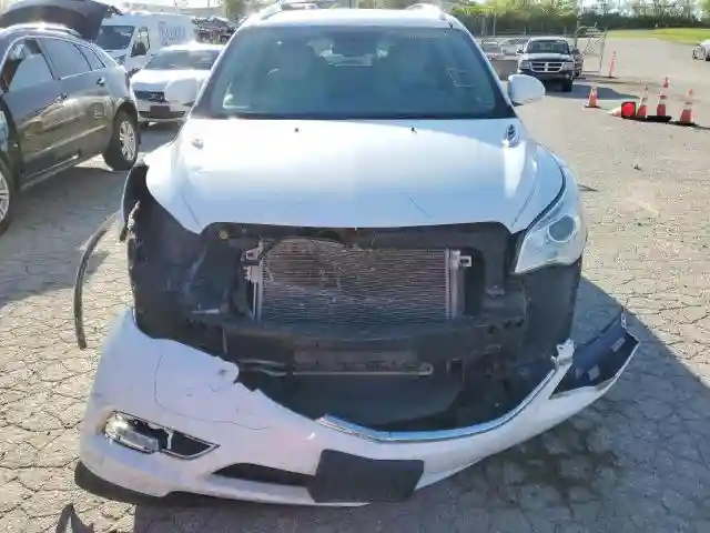 5GAKRBKD9HJ330530 2017 BUICK ENCLAVE-4