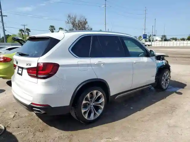 5UXKR0C50JL075348 2018 BMW X5-2