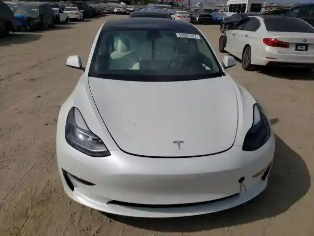 5YJ3E1EB2NF239444 2022 TESLA MODEL 3-4
