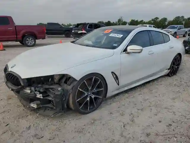 WBAGV8C05LCD42136 2020 BMW M8-0