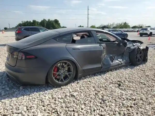 5YJSA1E61PF528022 2023 TESLA MODEL S-2
