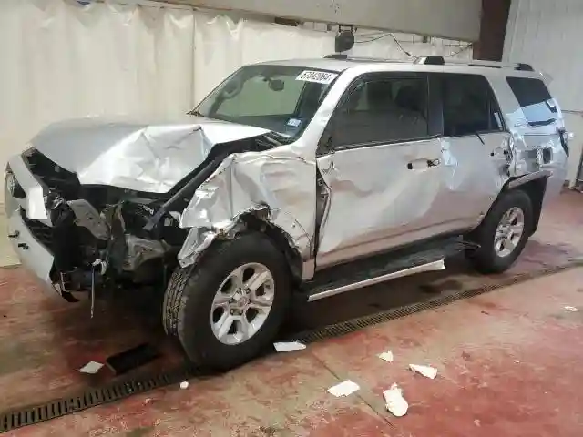JTEZU5JR0K5206037 2019 TOYOTA 4RUNNER-0