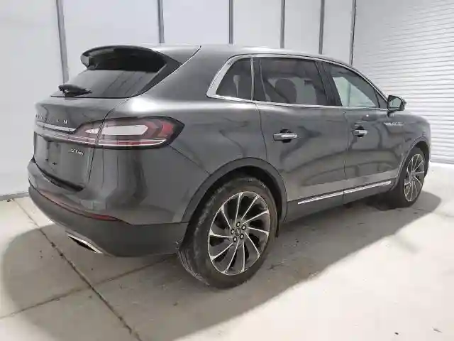2LMPJ8LP2KBL56132 2019 LINCOLN NAUTILUS-2