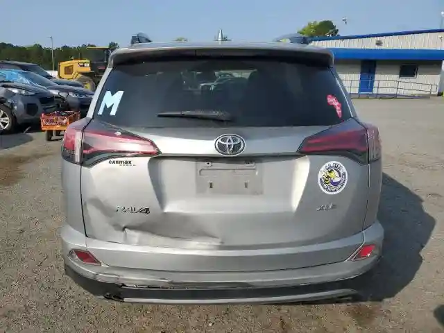 2T3WFREV6JW517737 2018 TOYOTA RAV4-5