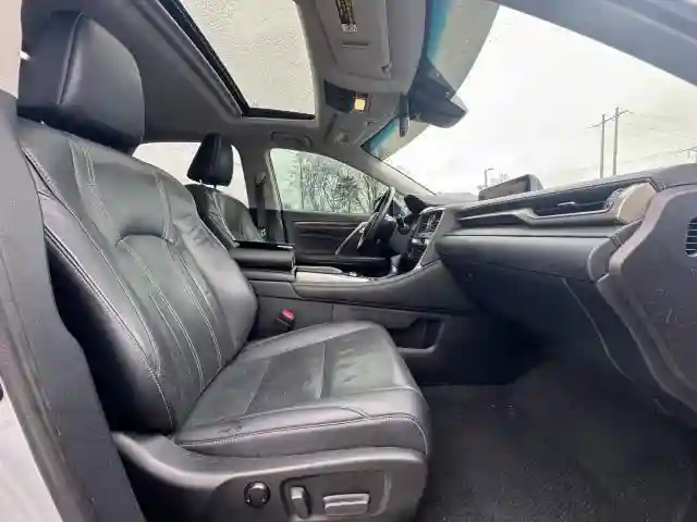 2T2BZMCA5KC179604 2019 LEXUS RX350-4