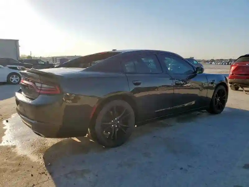 2C3CDXBG8JH187462 2018 DODGE CHARGER-2