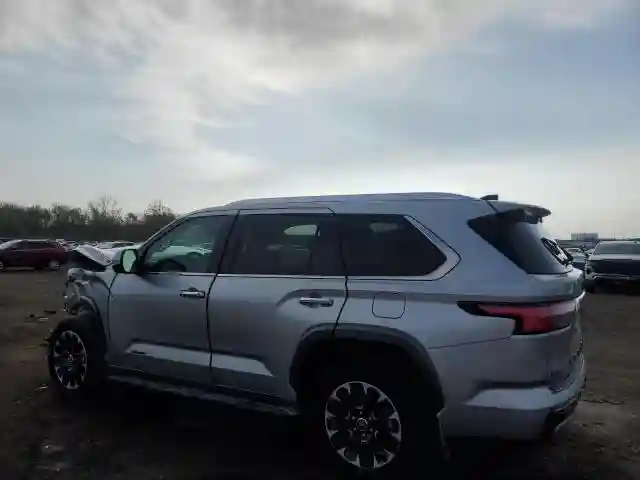 7SVAAABA6RX041059 2024 TOYOTA SEQUOIA-1