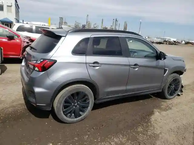 JA4AJVAW8MU606589 2021 MITSUBISHI OUTLANDER-2