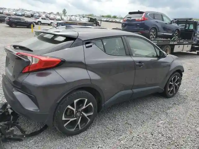 JTNKHMBX2J1011026 2018 TOYOTA C-HR-2