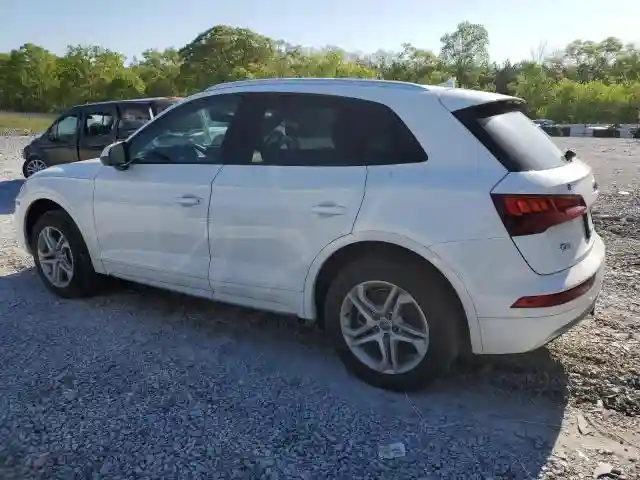 WA1ANAFY8J2004645 2018 AUDI Q5-1