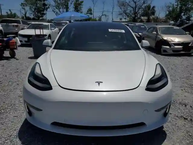 5YJ3E1EA1MF031934 2021 TESLA MODEL 3-4