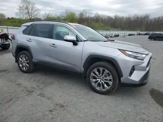 2T3A1RFV2NC295244 2022 TOYOTA RAV4-3